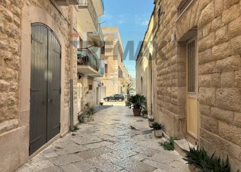 Edificio all\'aperto - Two-room apartment VIA NIGRO'
 
28, Trani - photo 2