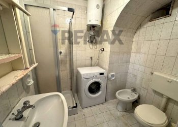 Bagno - Two-room apartment VIA NIGRO'
 
28, Trani - photo 6