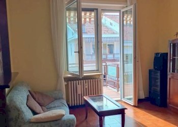 Salone - Three-room apartment via dell'Annunziata, Mondovì - photo 7