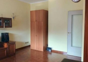 Salone - Three-room apartment via dell'Annunziata, Mondovì - photo 10