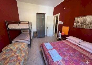 Camera da letto - Trilocale via Arquata, 13/18, Torino (zona Crocetta) - foto 8