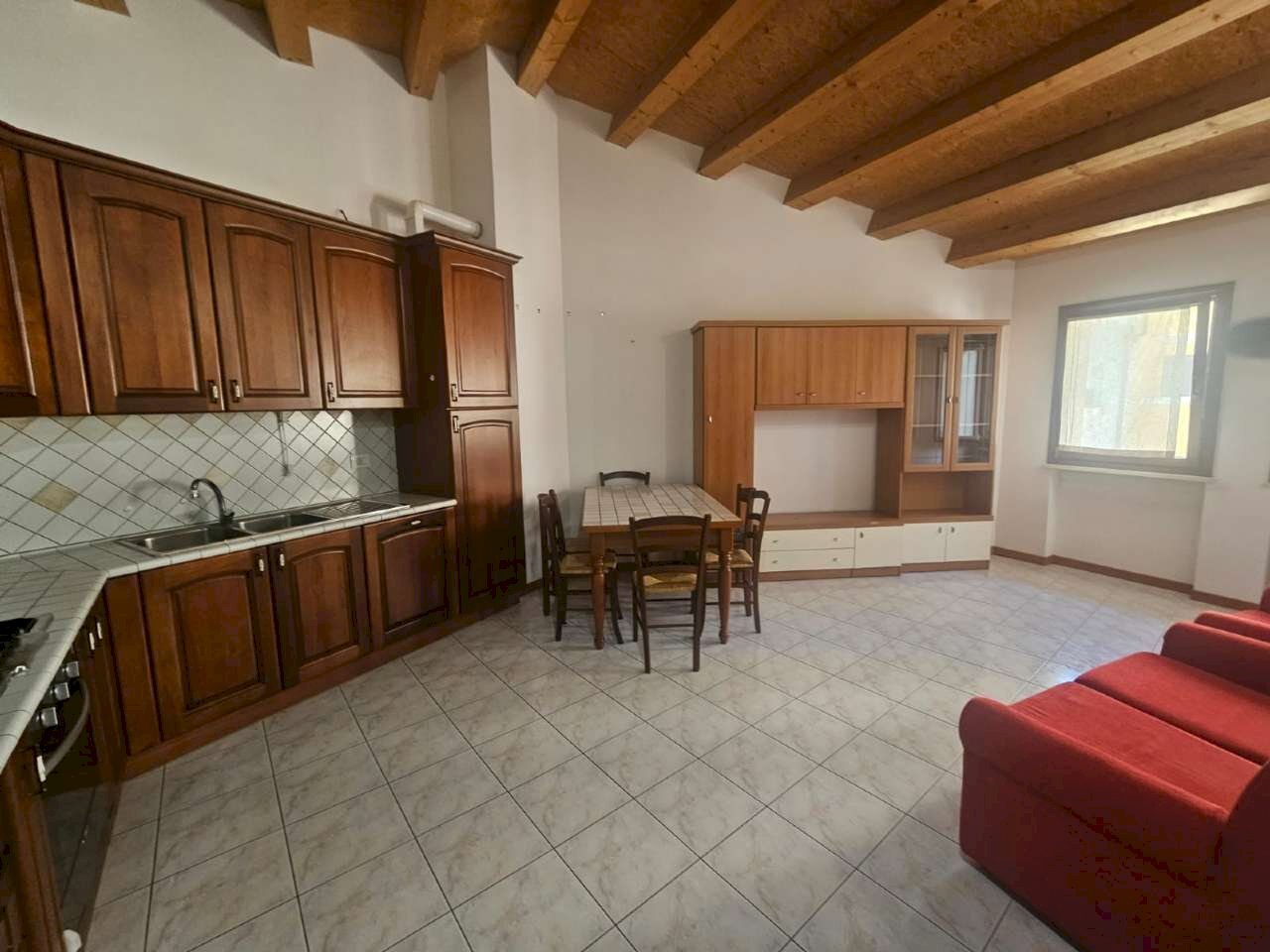 img-20260618-wa0000 - Three-room apartment Agugliano - photo 1