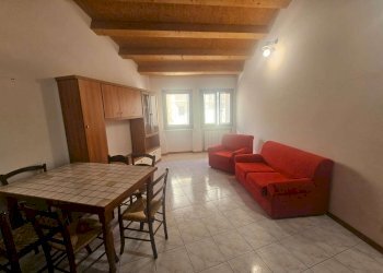 img-20260618-wa0006 - Three-room apartment Agugliano - photo 1