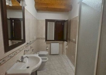 img-20260618-wa0017 - Three-room apartment Agugliano - photo 10