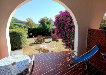 Veranda - Bilocale strada Provinciale Valdona Lacona Marina di Campo, 234, Capoliveri - foto 4