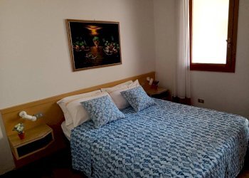 Camera da letto - Bilocale strada Provinciale Valdona Lacona Marina di Campo, 234, Capoliveri - foto 7