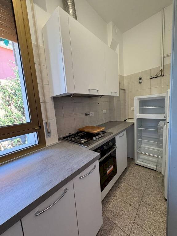Cucina - Trilocale via Angelo Venturoli, 26, Bologna (zona Massarenti) - foto 1