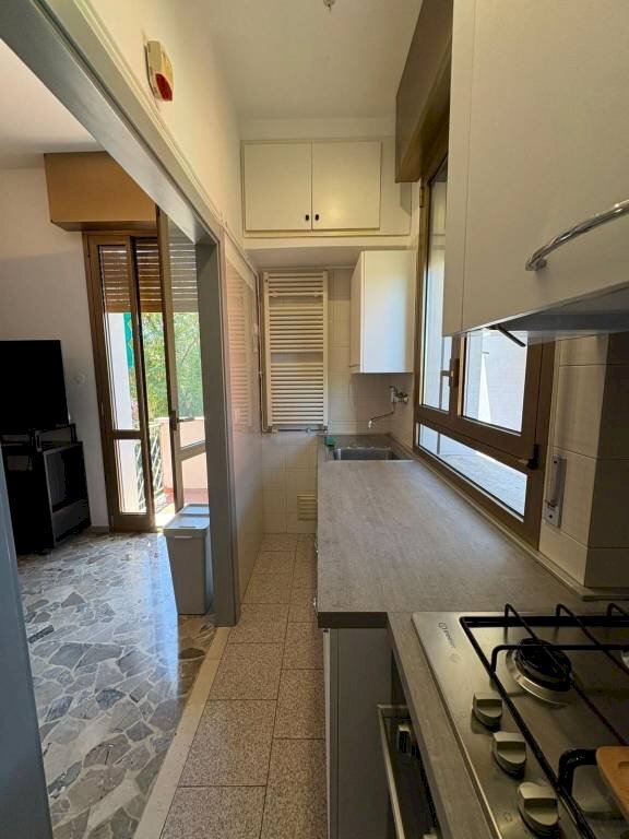 Cucina - Trilocale via Angelo Venturoli, 26, Bologna (zona Massarenti) - foto 2