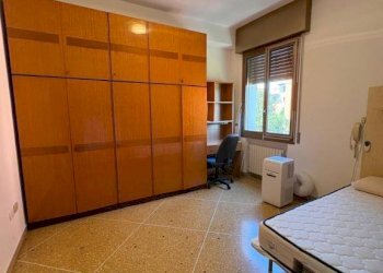 Camera da letto - Trilocale via Angelo Venturoli, 26, Bologna (zona Massarenti) - foto 10