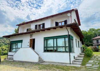 Facciata - Villa via Coassoli, Cantalupa - foto 3