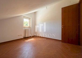 Foto 8 - Three-room apartment Via Roma
 
100, Mirabello Sannitico - photo 8
