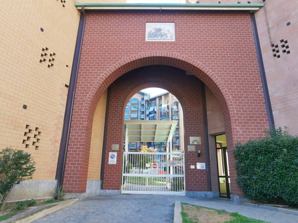 Facciata - Quadrilocale corso Ottone Rosai, 38, Torino (zona Borgo Vittoria) - foto 3