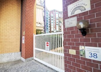 Ingresso - Quadrilocale corso Ottone Rosai, 38, Torino (zona Borgo Vittoria) - foto 4