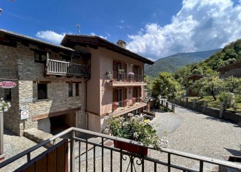 Facciata - Appartamento via Fontana, 20, Roccaforte Mondovì - foto 2