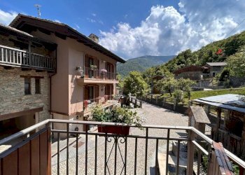 Balcone - Appartamento via Fontana, 20, Roccaforte Mondovì - foto 4