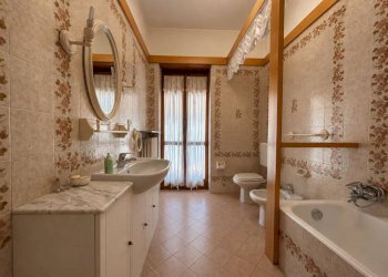 Bagno - Villa via Cuneo, 17, Castelletto Stura - foto 12