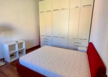 Camera da letto - Bilocale via Federico Confalonieri, 3, Genova (zona Sestri Ponente) - foto 6