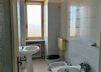 Bagno - Three-room apartment via Sanfrè, 16, Carmagnola - photo 18