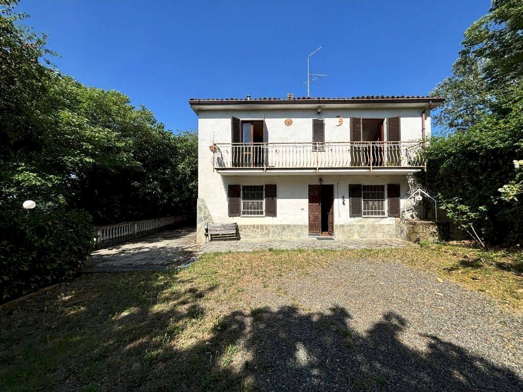 Facciata - Villa via Cortiglione, Vinchio - foto 1