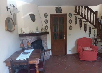 Salone - Villa via Cortiglione, Vinchio - photo 12