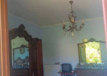 Camera da letto - Villa via Cortiglione, Vinchio - photo 29
