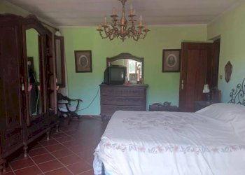Camera da letto - Villa via Cortiglione, Vinchio - photo 33