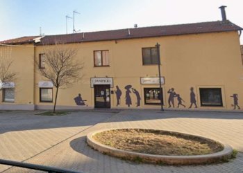 facciata - Shop corso Francia, 251 bis, Collegno - photo 1