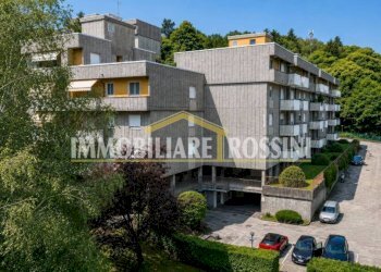 Facciata - Trilocale via Fra' Galgario, 12B, Varese (zona Montello) - foto 2
