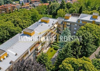 Vista - Trilocale via Fra' Galgario, 12B, Varese (zona Montello) - foto 10