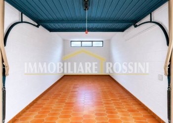 Box auto - Trilocale via Fra' Galgario, 12B, Varese (zona Montello) - foto 26