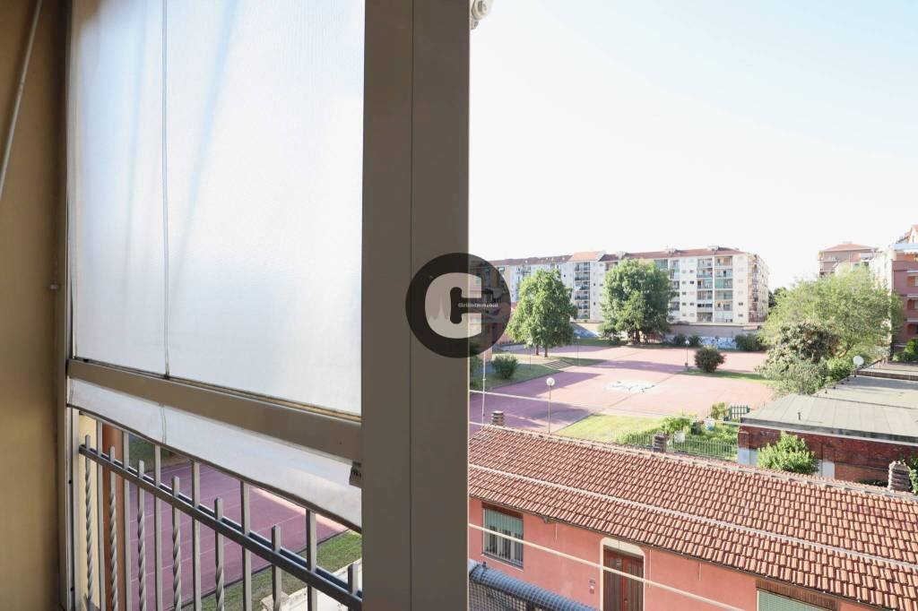 Balcone - Trilocale via Breglio, 120, Torino (zona Borgo Vittoria) - foto 3