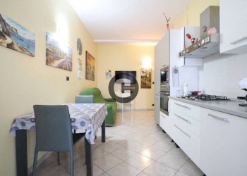 Cucina - Trilocale via Breglio, 120, Torino (zona Borgo Vittoria) - foto 2