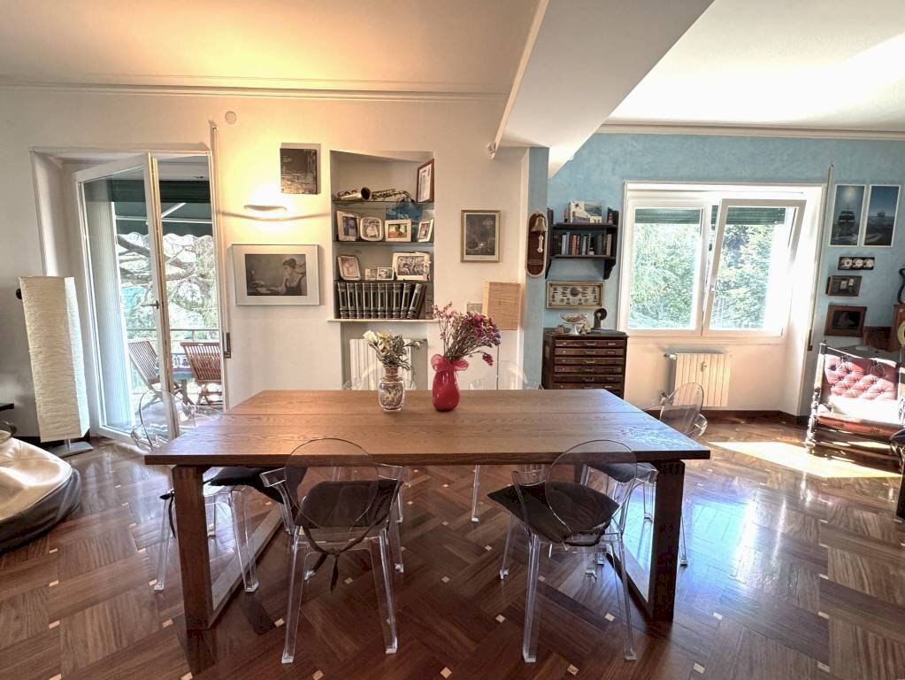 Salone - Apartment viale Ammiraglio Giorgio des Geneys, 18, Genova (neighborhood Quarto) - photo 3
