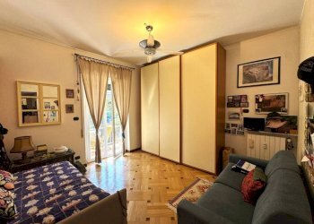 Camera da letto - Appartamento viale Ammiraglio Giorgio des Geneys, 18, Genova (zona Quarto) - foto 18