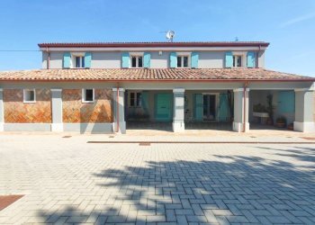 Facciata - Villa via Sotto Rigossa, Gambettola - foto 31