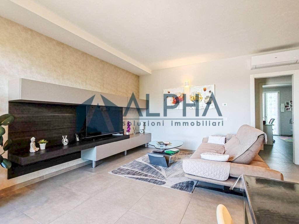 Salone - Three-room apartment via Rimini, Savignano sul Rubicone - photo 2