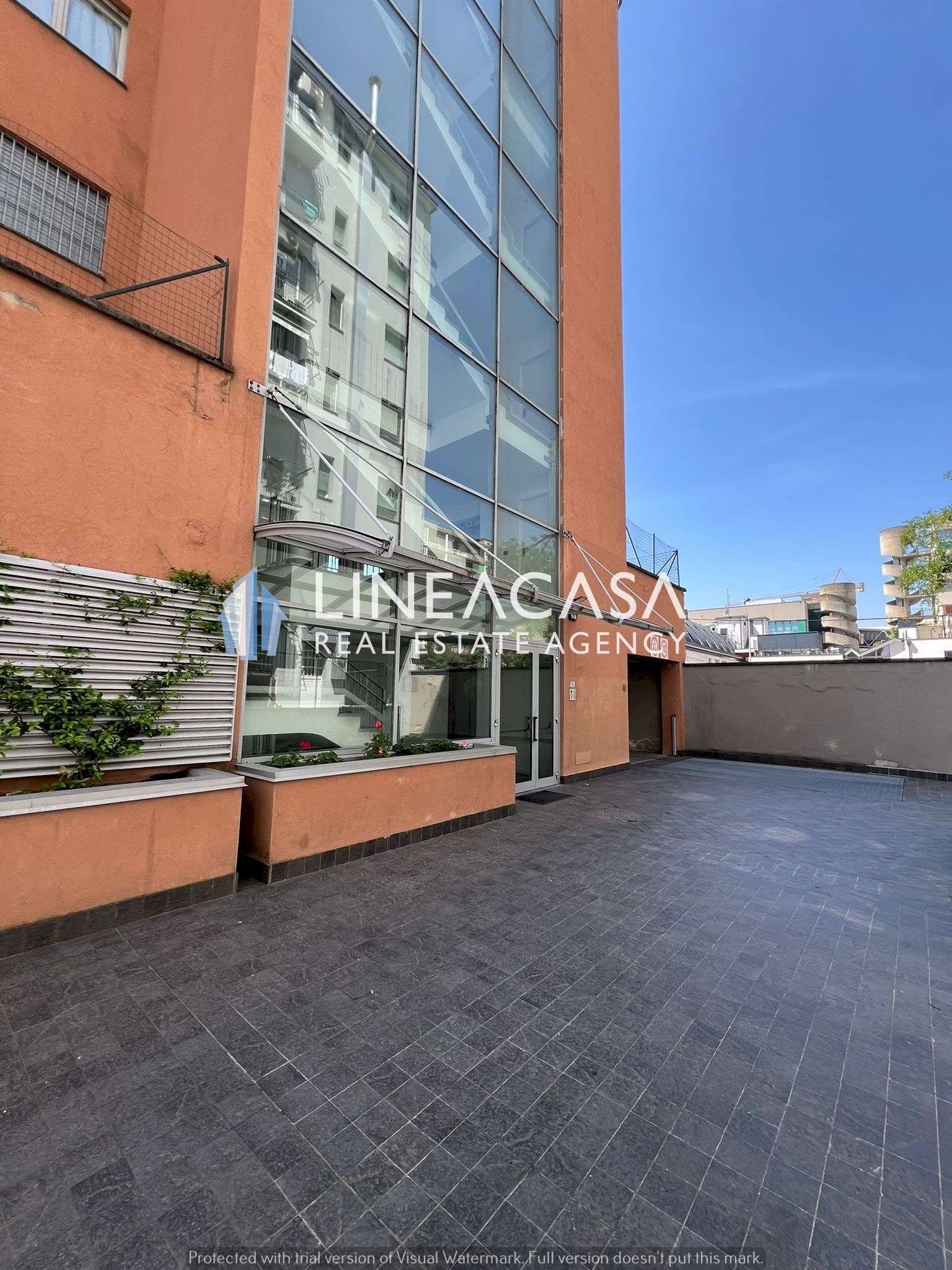Bilocale via Ettore Ponti 43, Milano (zona Barona) - foto 1