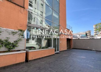 Bilocale via Ettore Ponti 43, Milano (zona Barona) - foto 1