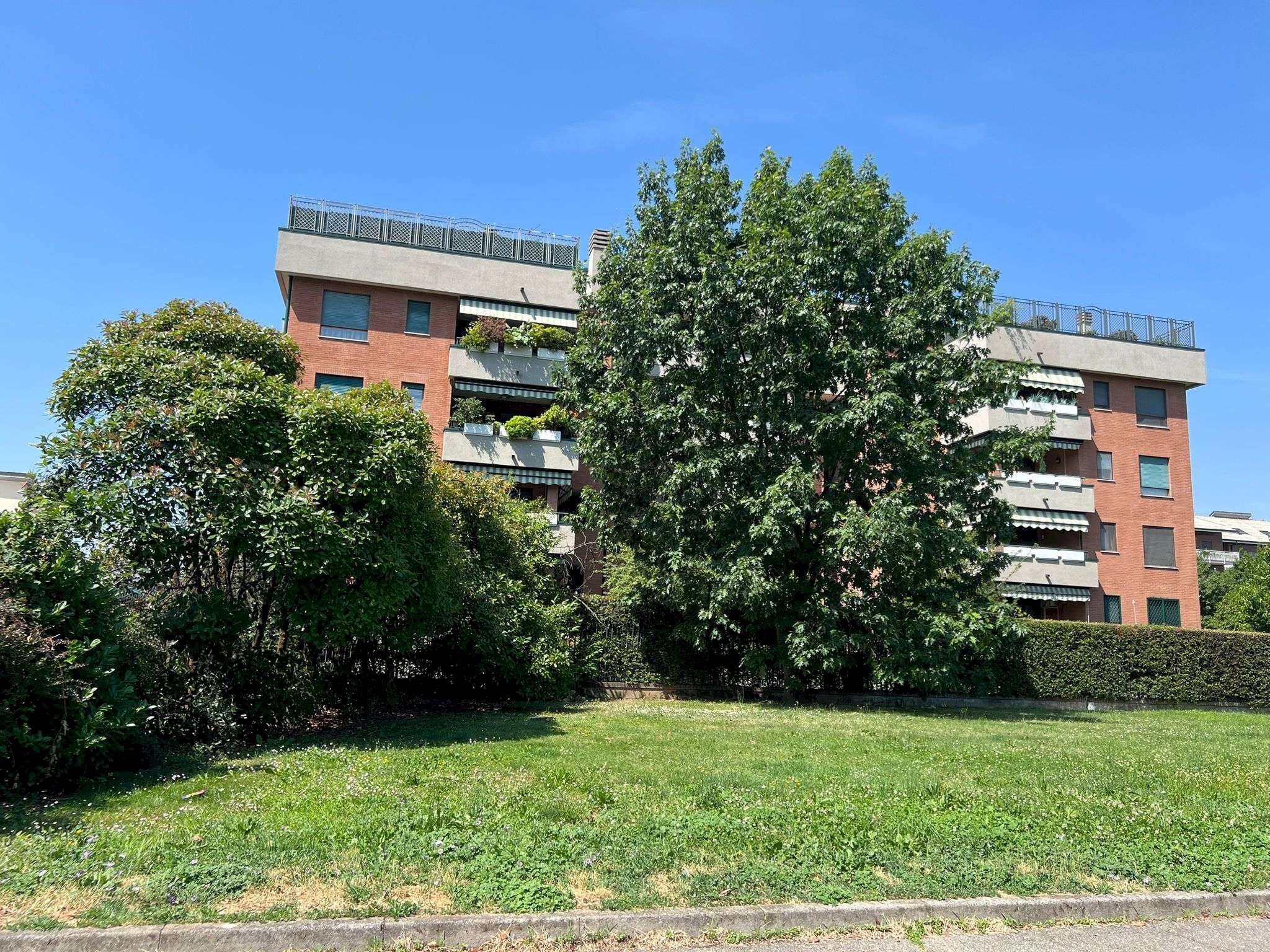 Trilocale via Fratelli Rosselli 8, Buccinasco - foto 1