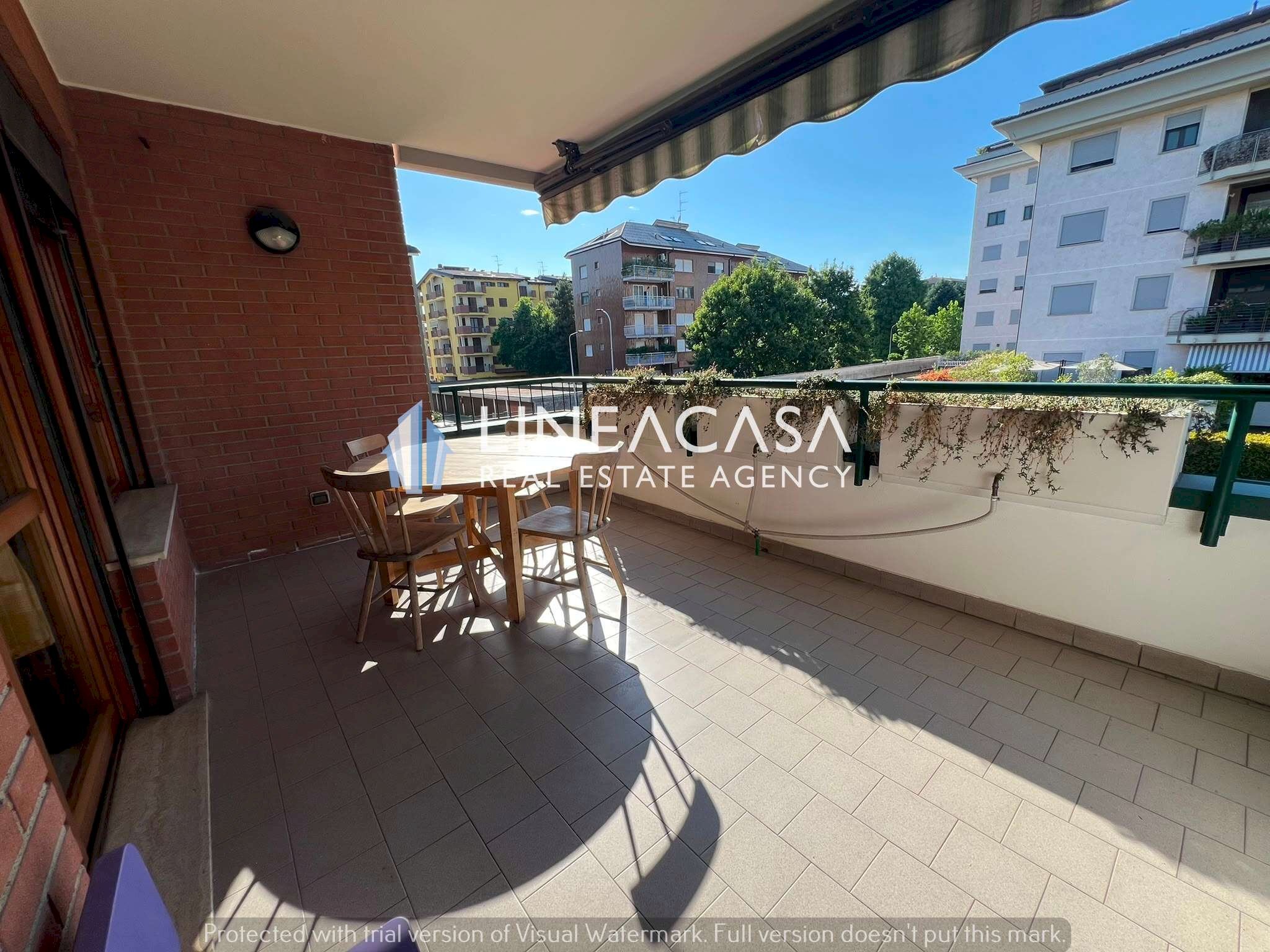 Three-room apartment via Fratelli Rosselli 8, Buccinasco - photo 1