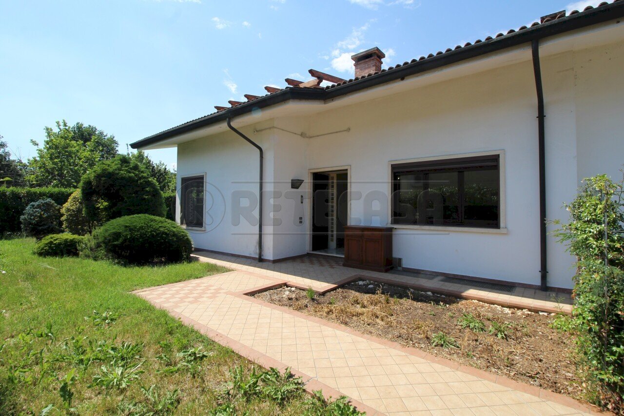 ESTERNO - Portion of a house Via dei Platani 7/A, Arzignano - photo 1