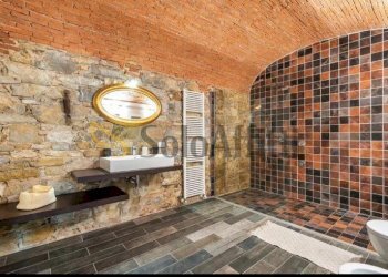 b3a546e9-1258-4e76-9fb1-19b3ffd571b3_64E0F8A5-AF37 - Trilocale Via della Rosa 10, Fiesole - foto 10