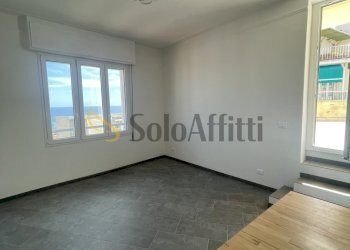 Soggiorno e angolo cottura - Four-room apartment Via Padre Semeria 37, Sanremo - photo 2