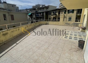 Terrazzo - Four-room apartment Via Padre Semeria 37, Sanremo - photo 13