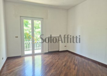Seconda camera matrimoniale - Four-room apartment Via del Greco, Pescara - photo 9