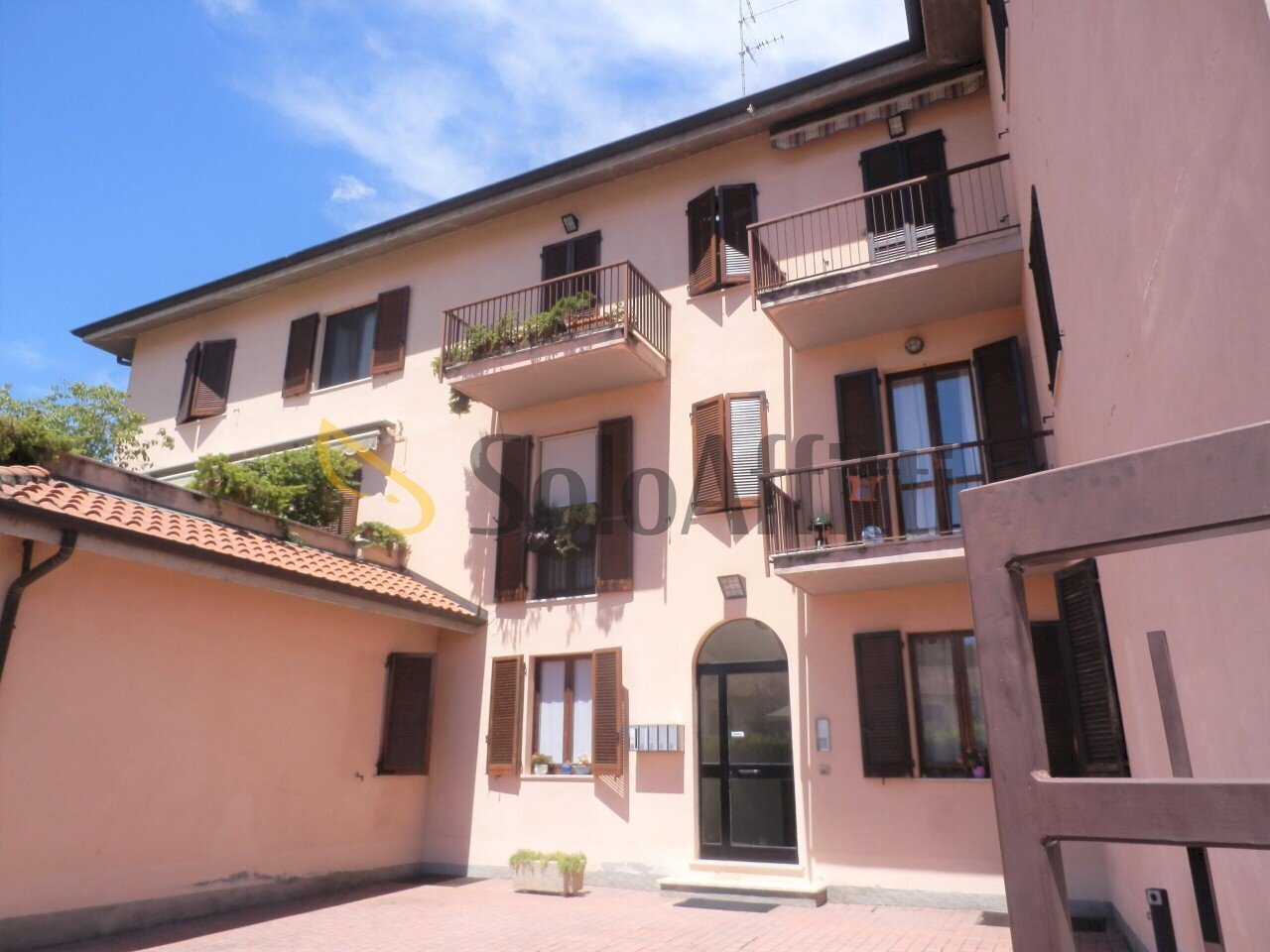 1,2 - Three-room apartment Oltrona di San Mamette - photo 1
