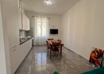 2 - Three-room apartment La Spezia - photo 3