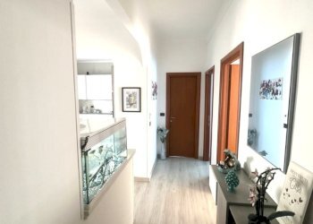 T26712 - Three-room apartment Via Bent. Amilcare Nuvolone 19, Taggia - photo 2
