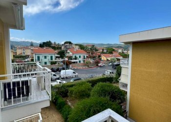 vista dal balcone - Trilocale Via Diano Castello 29, Diano Marina - foto 8