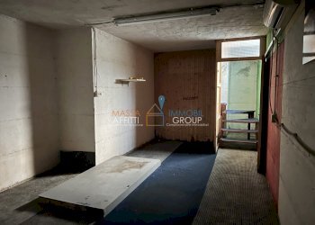 IMG_7269 - Magazzino Via Crocello 8, Massa - foto 16